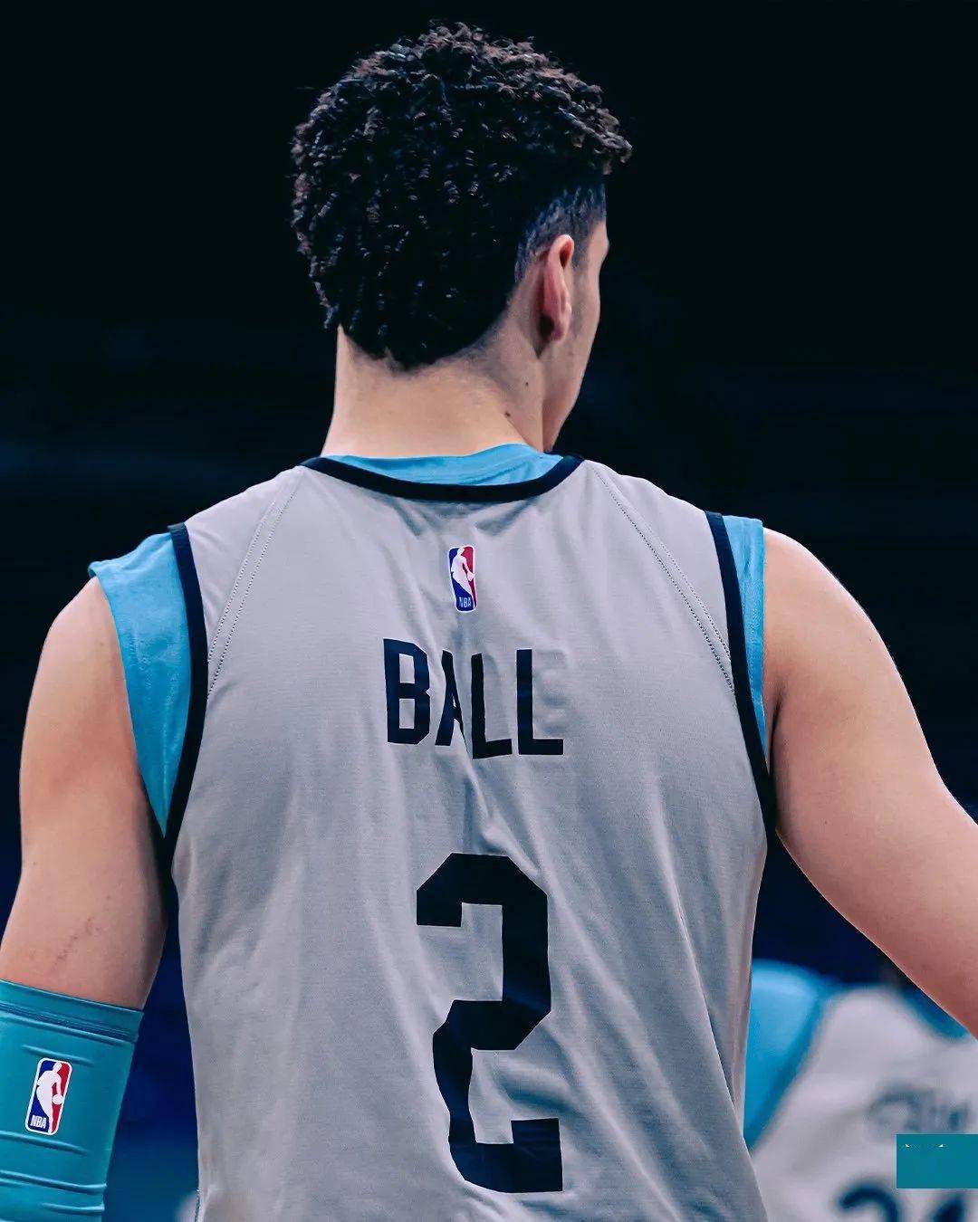 因素而遗憾 因素而遗憾