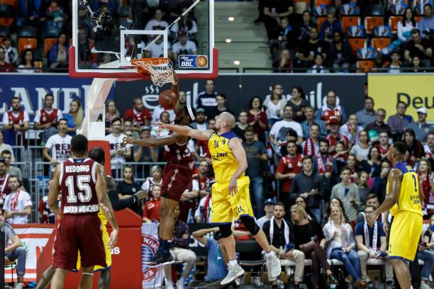 球队仍有巨 球队仍有巨