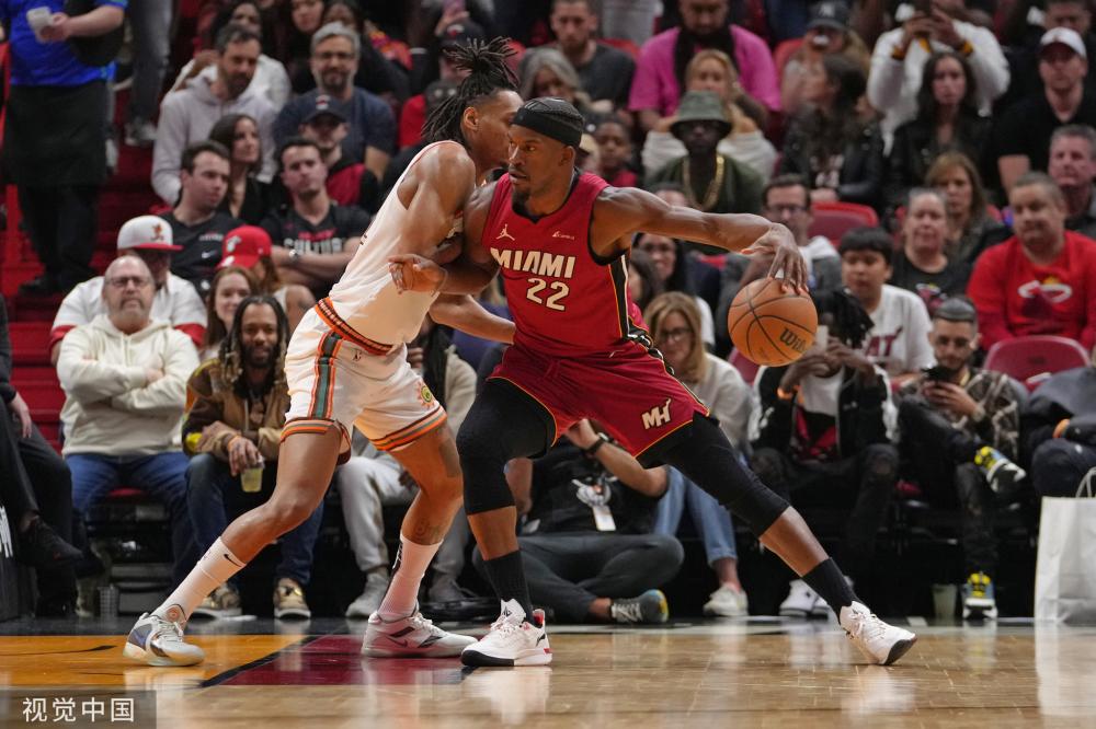 色的防守和 色的防守和