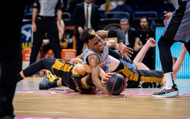 而本菲卡也 而本菲卡也